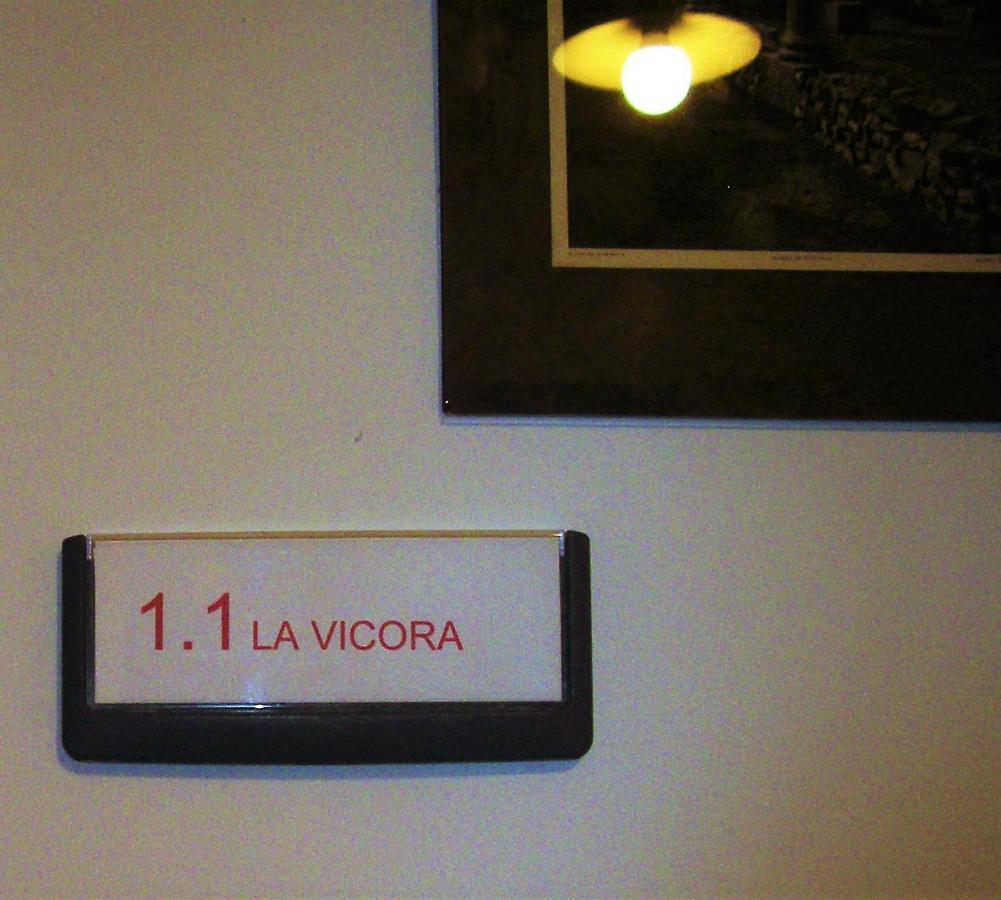 Apartamentos La Fonda Aninon Екстер'єр фото