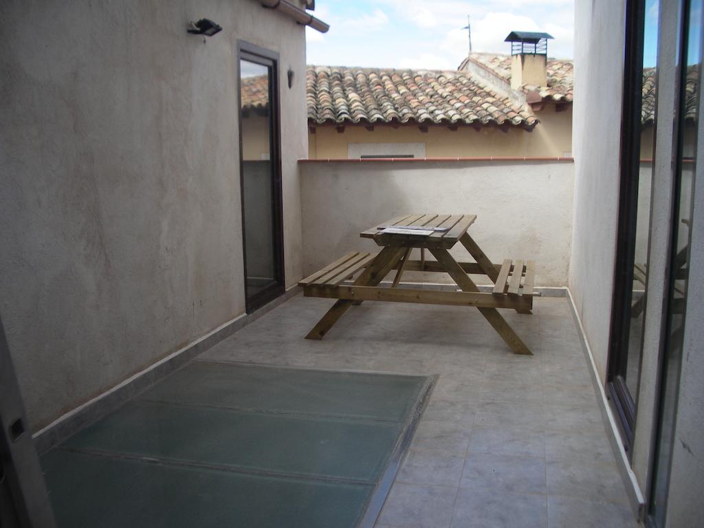 Apartamentos La Fonda Aninon Номер фото