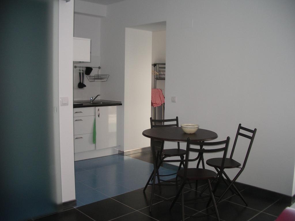 Apartamentos La Fonda Aninon Номер фото