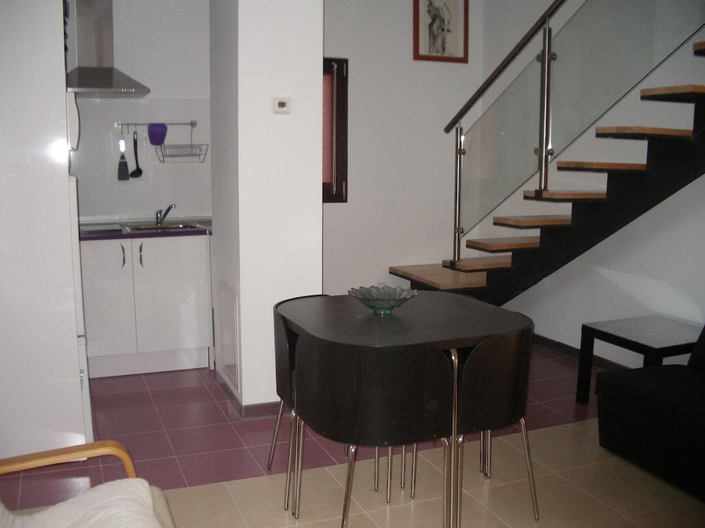Apartamentos La Fonda Aninon Екстер'єр фото